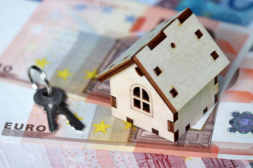 The Value Survey on House Prices - SECTION 3