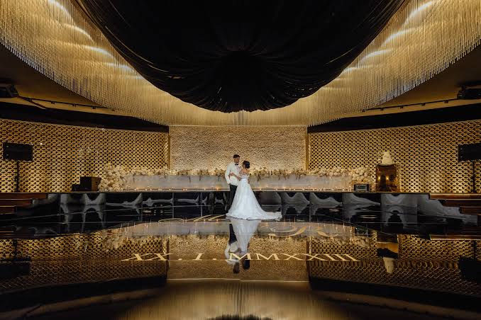 Wedding arrangements - Clarence House Hotel