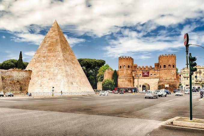 The Pyramid of Cestius - PASSAGE 1