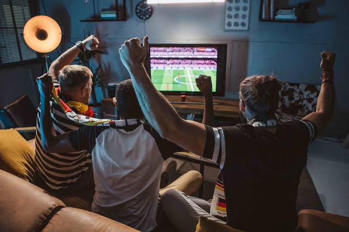 How Does Watching Sport Influence the Brain? 