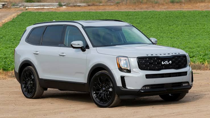 SUVs (sort Utility Vehicles) - SECTION 3