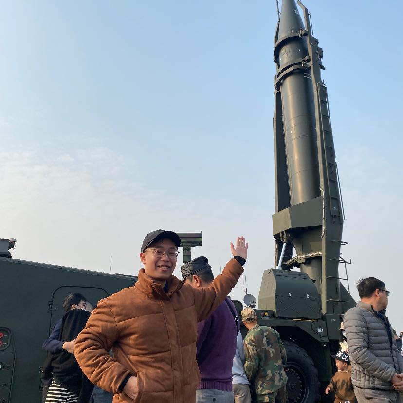 Em Nguyễn Anh Quân (8.0 IELTS)